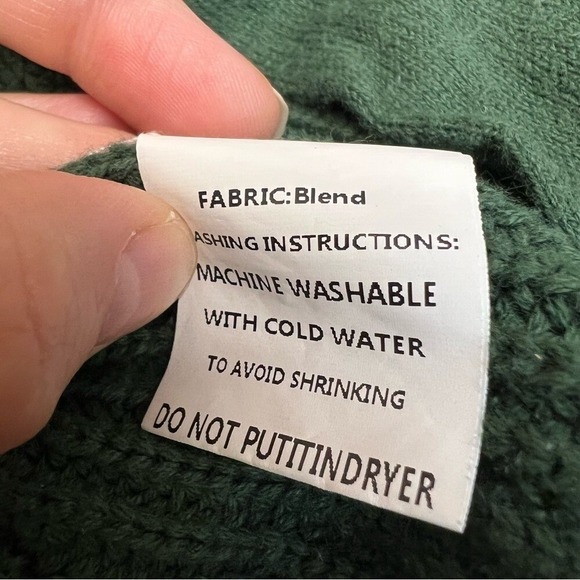 Women's Green Cardigan Sweater - Picture 7 of 10